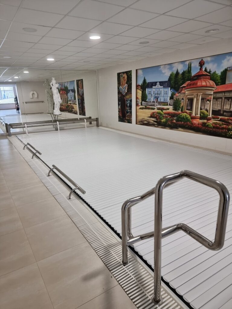 Nadhladinove navijanie bez krytu