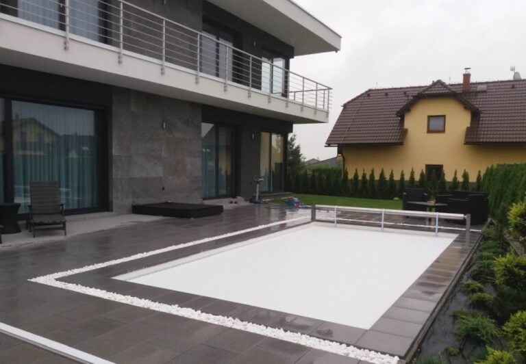 Nadhladinove navijanie bez krytu